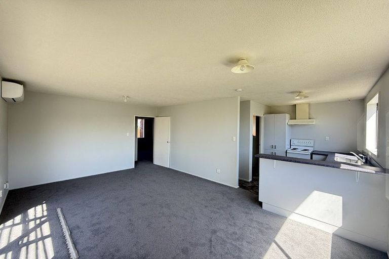 Photo of property in 2 Farm Lane, Parklands, Christchurch, 8083