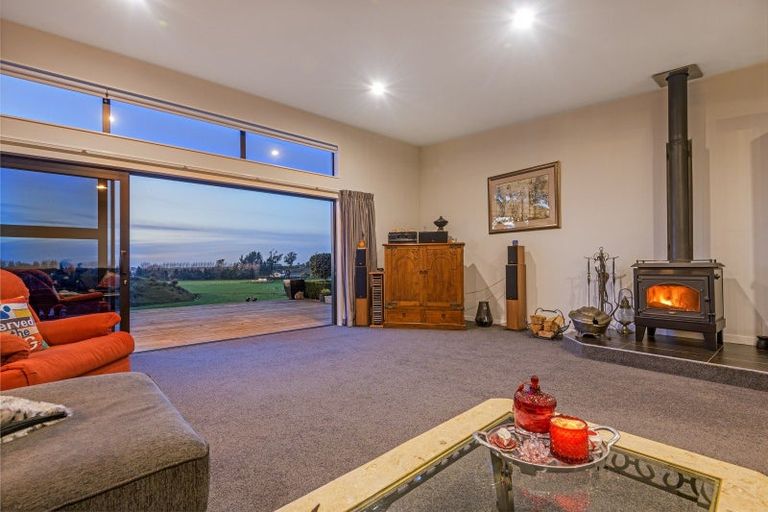 Photo of property in 42 Glade Park Lane, Shannon, Palmerston North, 4474