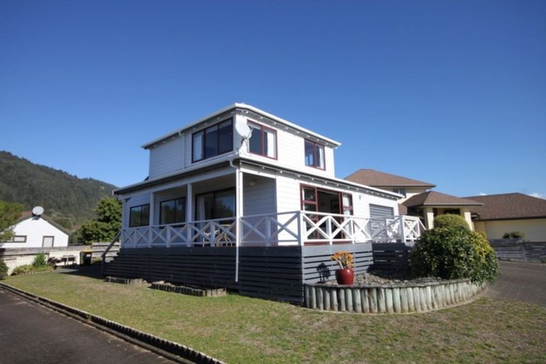 Photo of property in 15 Jubilee Drive, Pauanui, Hikuai, 3579