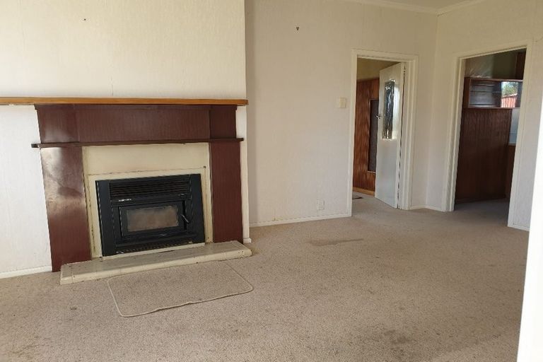 Photo of property in 27 Smith Street, Waverley, 4510