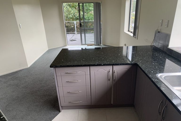 Photo of property in 29 Chieftain Rise, Goodwood Heights, Auckland, 2105