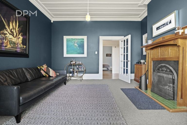 Photo of property in 10 Alison Crescent, Belleknowes, Dunedin, 9011