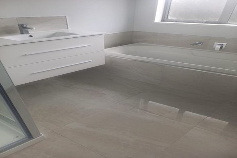 Photo of property in 18 Dray Place, Halswell, Christchurch, 8025