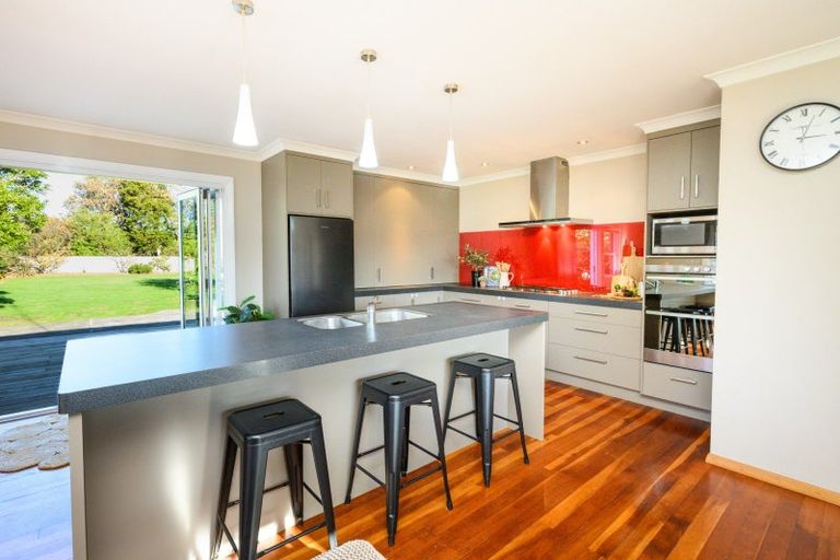 Photo of property in 21 Queen Street, Feilding, 4702