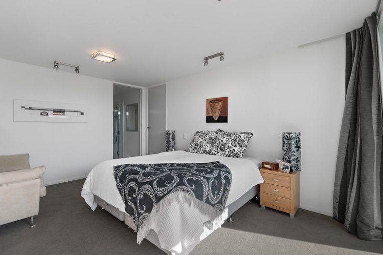 Photo of property in 3 Botting Place, Wanaka, 9305
