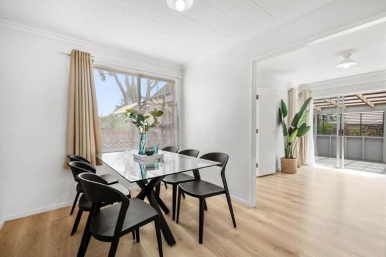 Photo of property in 29 Sandrine Avenue, Clover Park, Auckland, 2019