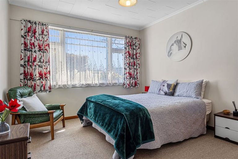 Photo of property in 1/62 Bassett Street, Burwood, Christchurch, 8083