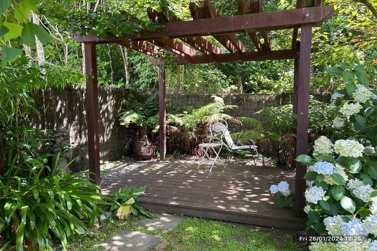 Photo of property in 56 Awanui Drive, Waikanae, 5036