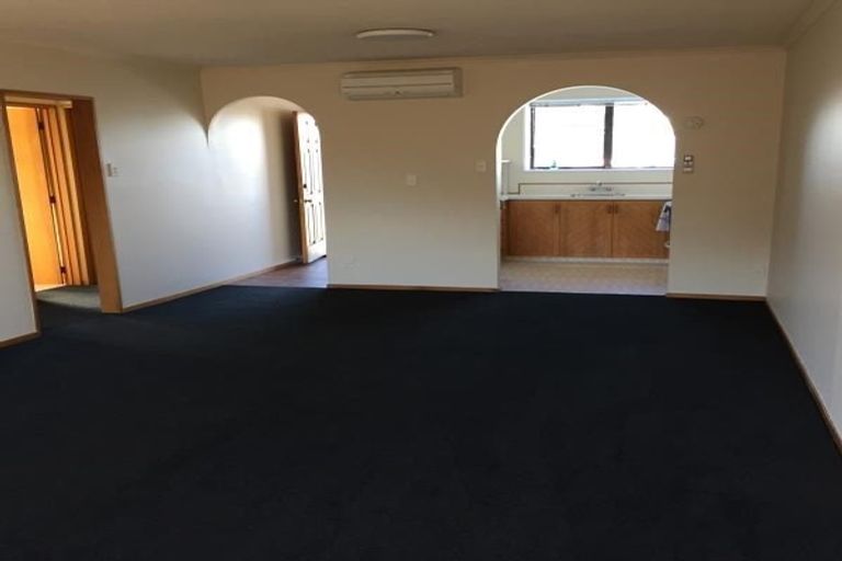 Photo of property in 3/12 Lyndon Street, Riccarton, Christchurch, 8011