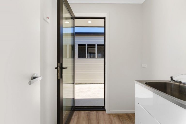 Photo of property in 4/5 Hall Street, Kihikihi, Te Awamutu, 3800