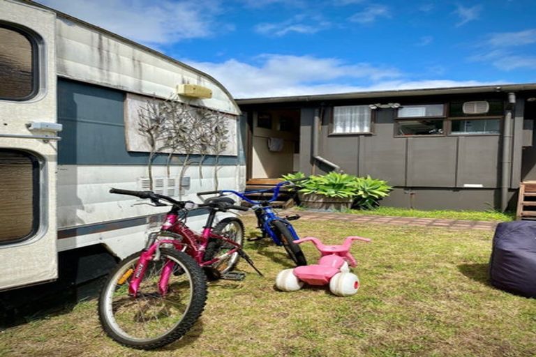 Photo of property in 102 Kauri Crescent, Matarangi, Whitianga, 3592