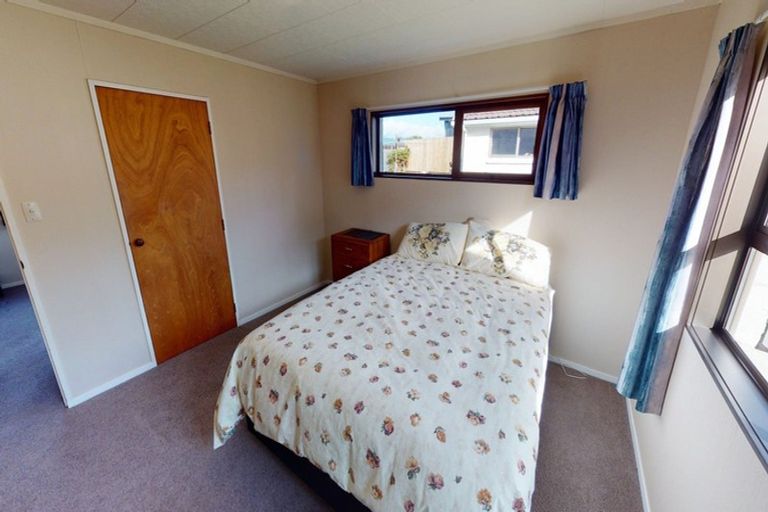 Photo of property in 11 Lancaster Street, Levin, 5510