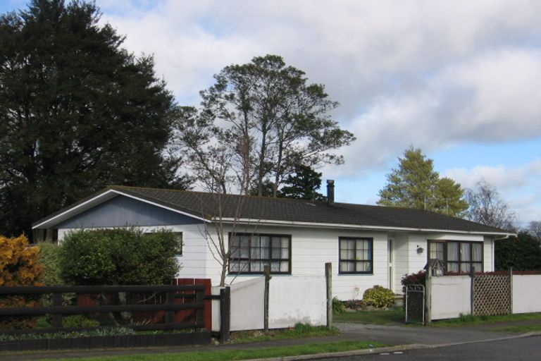 Photo of property in 57 Montgomery Crescent, Lansdowne, Masterton, 5810