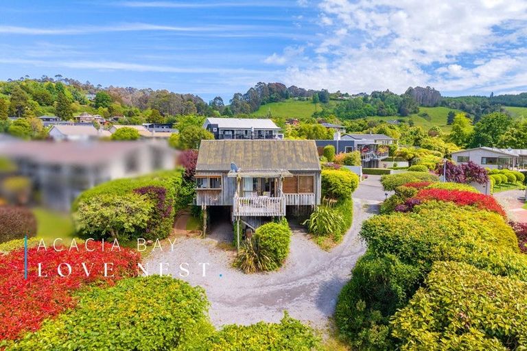 Photo of property in 10 Dorothy Drive, Acacia Bay, Taupo, 3330