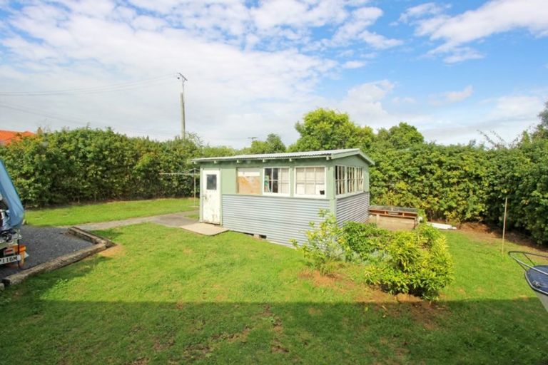 Photo of property in 34 Peverill Crescent, Papatoetoe, Auckland, 2025