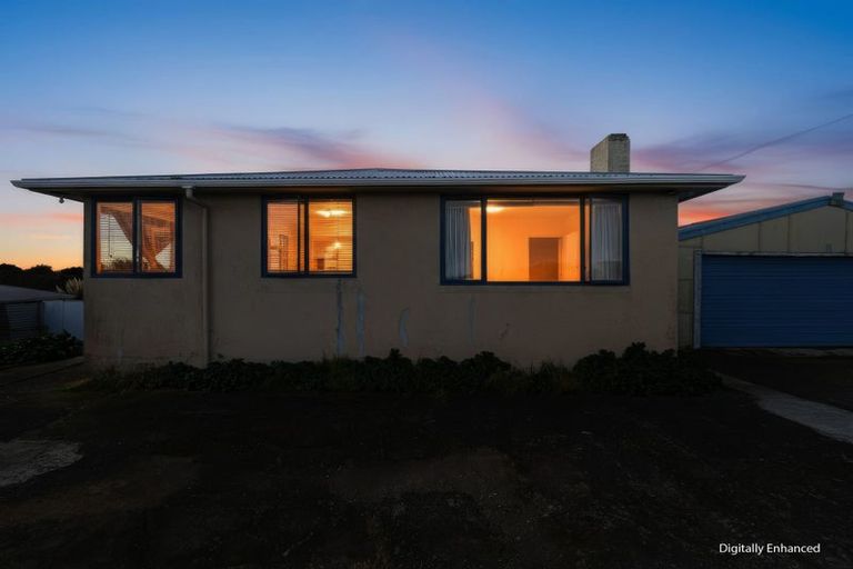 Photo of property in 43b Bamber Street, Castlecliff, Whanganui, 4501