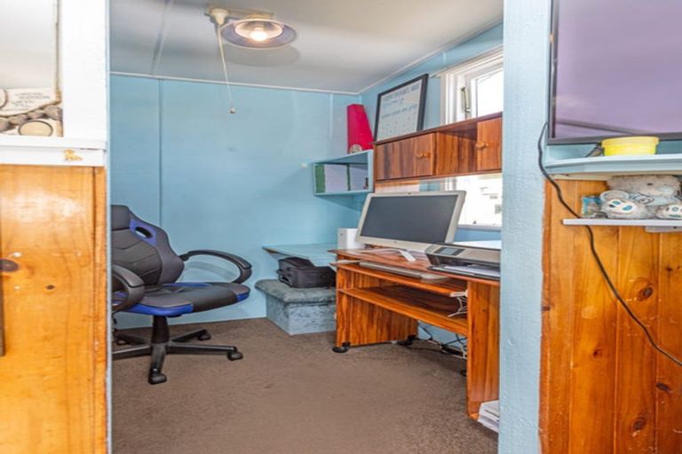 Photo of property in 116 Aickin Road, Whangamata, 3620