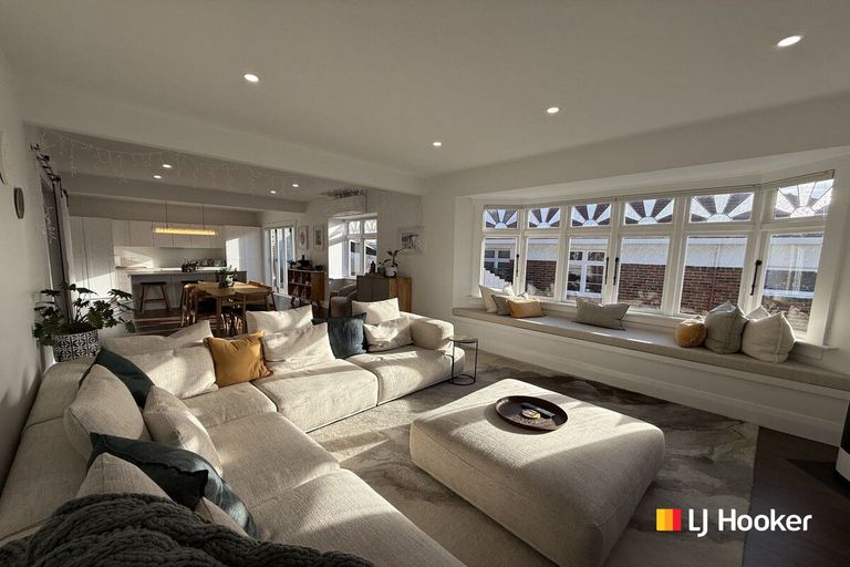 Photo of property in 104 Forbury Road, Saint Clair, Dunedin, 9012