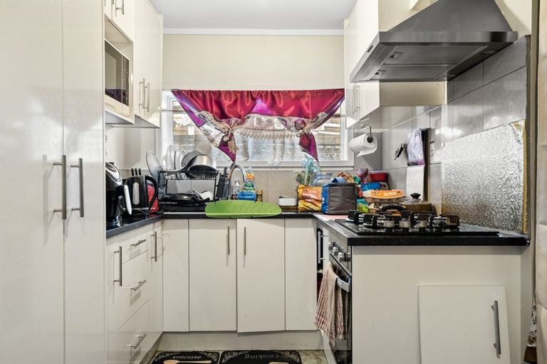 Photo of property in 5 Lendenfeld Drive, Papatoetoe, Auckland, 2025