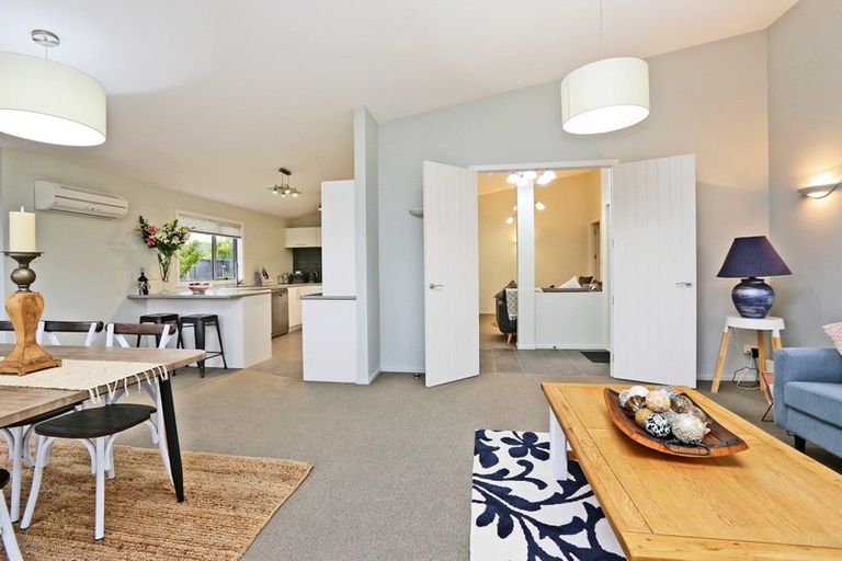 Photo of property in 14 Pacific Avenue, Poraiti, Napier, 4112