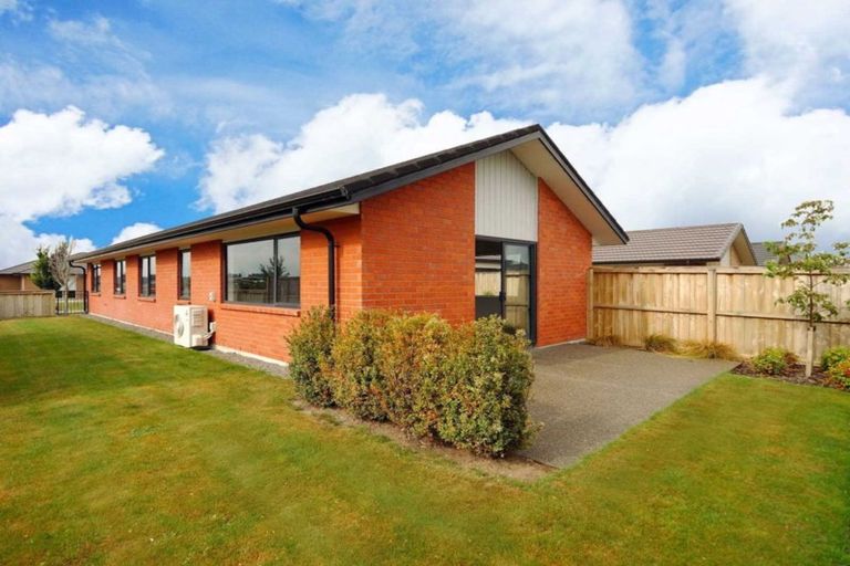 Photo of property in 60 Mary Ellen Street, Pegasus, 7612