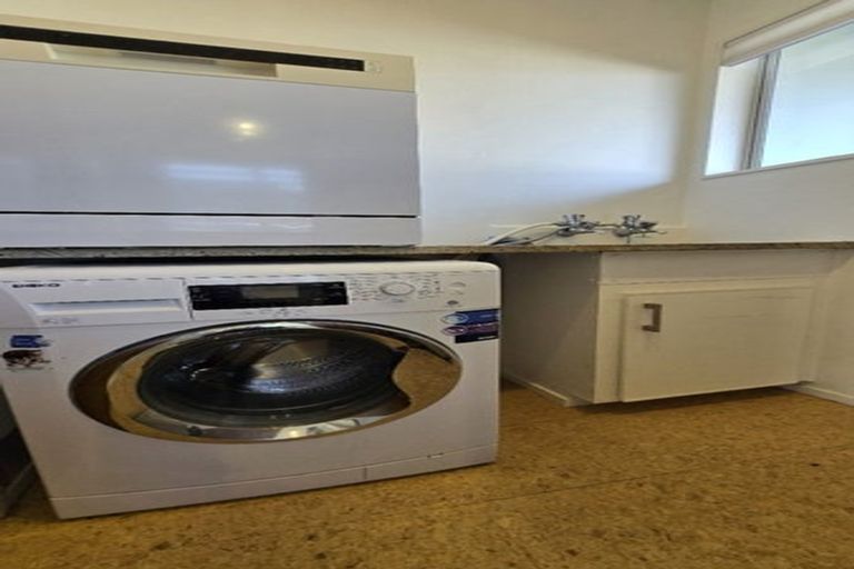 Photo of property in 6a Awamutu Grove, Waiwhetu, Lower Hutt, 5010