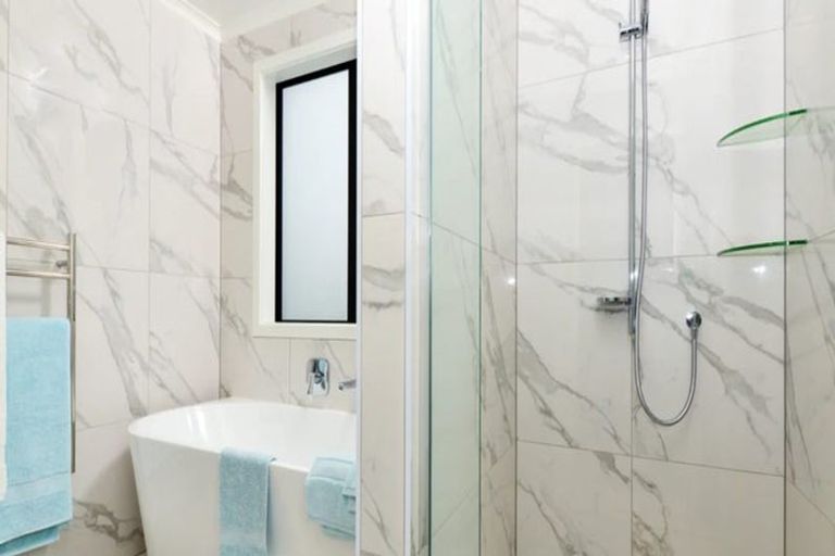 Photo of property in 1/47 Braid Road, Saint Andrews, Hamilton, 3200