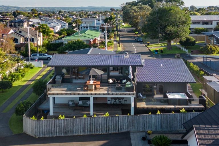 Photo of property in 43 Lemon Grove Avenue, Otumoetai, Tauranga, 3110