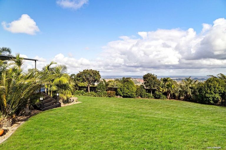 Photo of property in 63 Paparata Road, Bombay, 2675