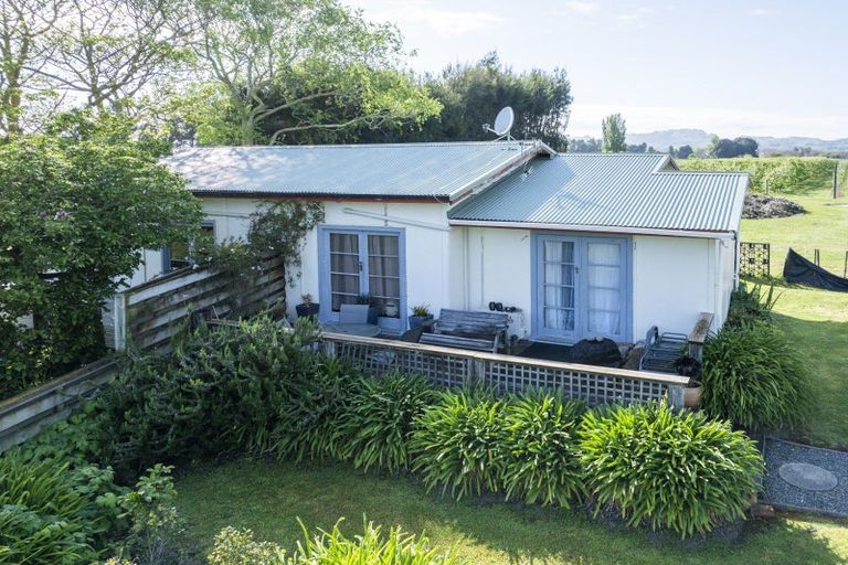 Photo of property in 74 Longlands Road, Longlands, Hastings, 4172