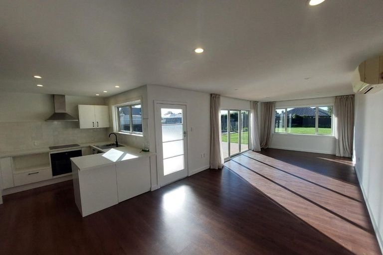 Photo of property in 41 Moreland Avenue, Papanui, Christchurch, 8053