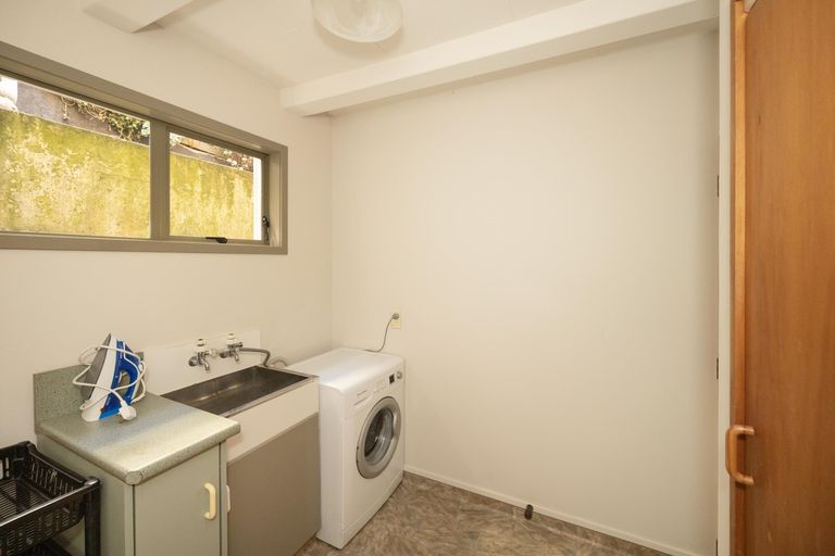 Photo of property in 10 Ure Street, South Hill, Oamaru, 9400