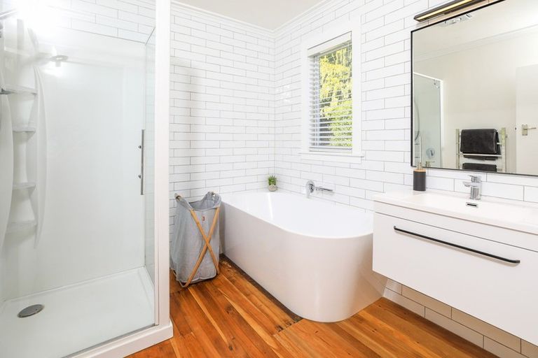 Photo of property in 28 Walsh Street, Forest Lake, Hamilton, 3200