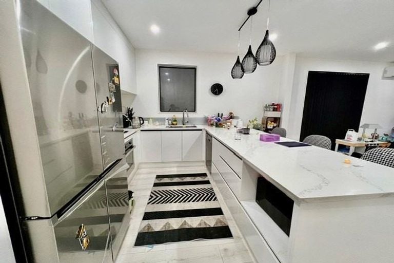 Photo of property in 125 Tarapuka Road, Westgate, Auckland, 0814