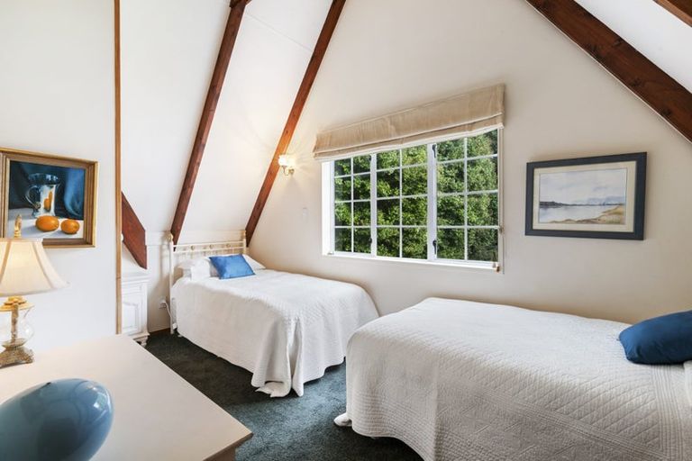 Photo of property in 32a Corunna Road, Milford, Auckland, 0620