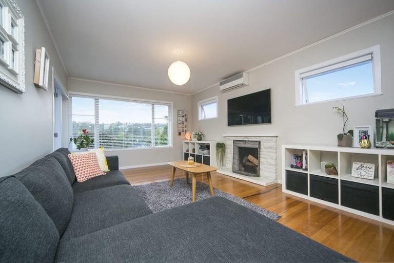 Photo of property in 70 Stottholm Road, Titirangi, Auckland, 0604