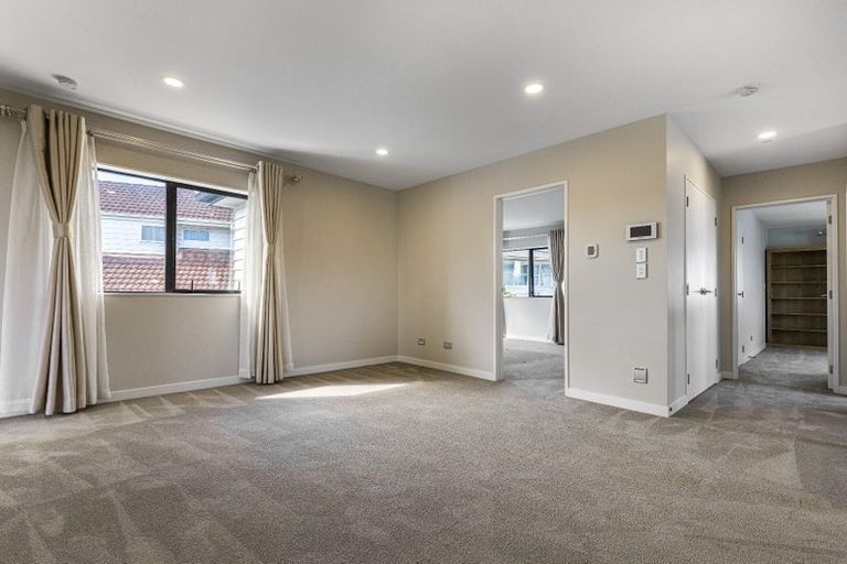 Photo of property in 4b Bennett Road, Pakuranga, Auckland, 2010