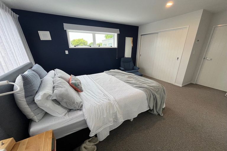 Photo of property in 8 Ruhanui Lane, Pakuranga Heights, Auckland, 2010