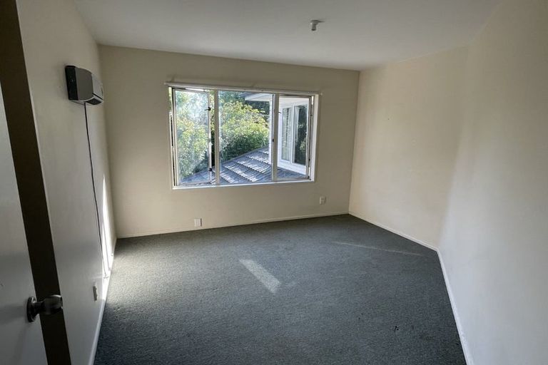 Photo of property in 16 Barlow Street, Ilam, Christchurch, 8041