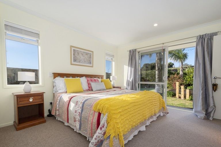 Photo of property in 20 Falcon Drive, Welcome Bay, Tauranga, 3112