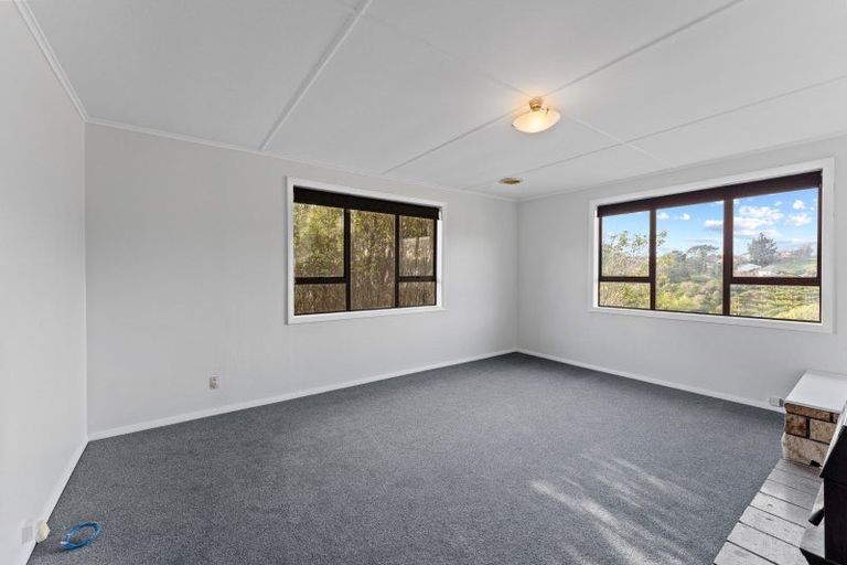 Photo of property in 5 King Crescent, Ranui, Porirua, 5024