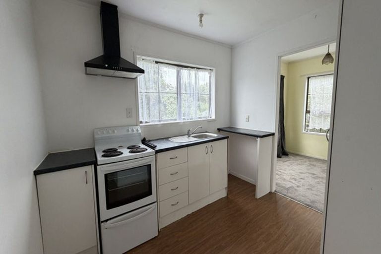 Photo of property in 3 Luanda Drive, Ranui, Auckland, 0612