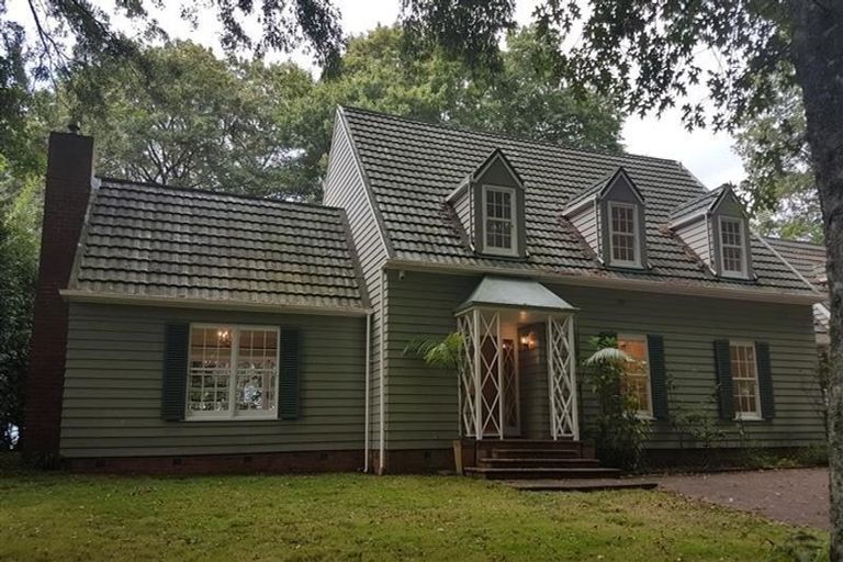 Photo of property in 242 Redoubt Road, Totara Park, Auckland, 2019