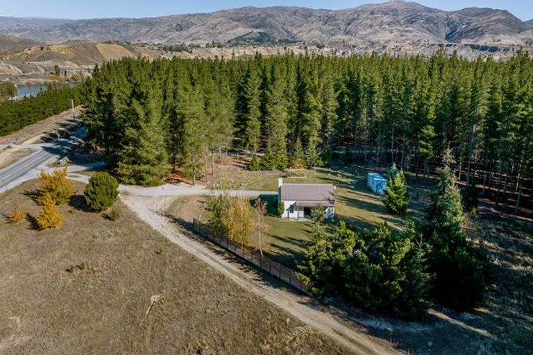 Photo of property in 252 Bannockburn Road, Cromwell, 9384