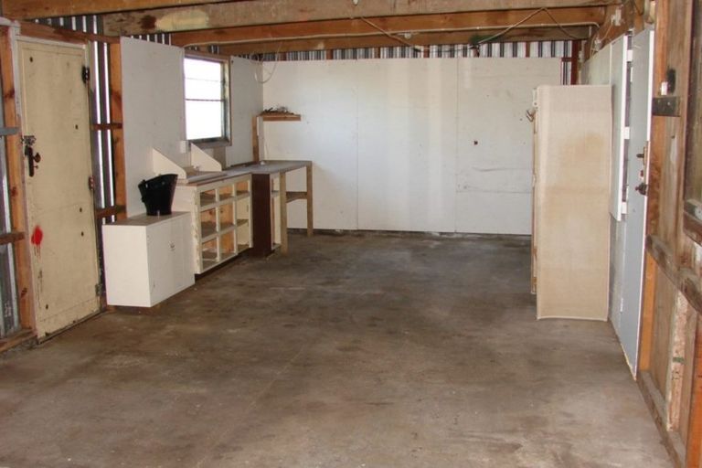 Photo of property in 173 Bay Road, Grasmere, Invercargill, 9810