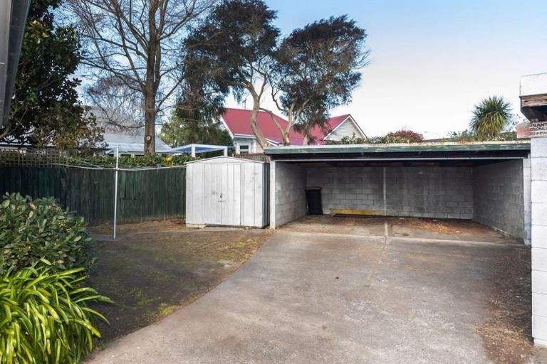 Photo of property in 2/42 Aylmer Street, Somerfield, Christchurch, 8024