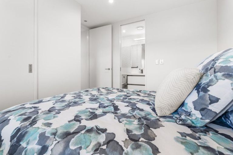 Photo of property in 307/252 Centreway Road, Orewa, 0931