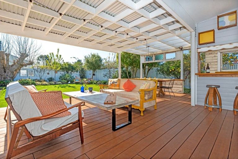 Photo of property in 210 Rutene Road, Kaiti, Gisborne, 4010