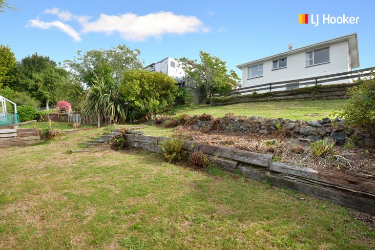 Photo of property in 26 Salmond Street, Halfway Bush, Dunedin, 9010