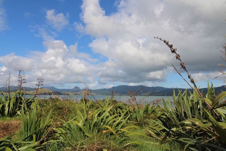 Photo of property in 119 Kelly Jade Avenue, Matarangi, Whitianga, 3592
